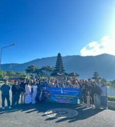 Prodi Komunikasi mengadakan Visit Media dan Benchmarking Ke Bali